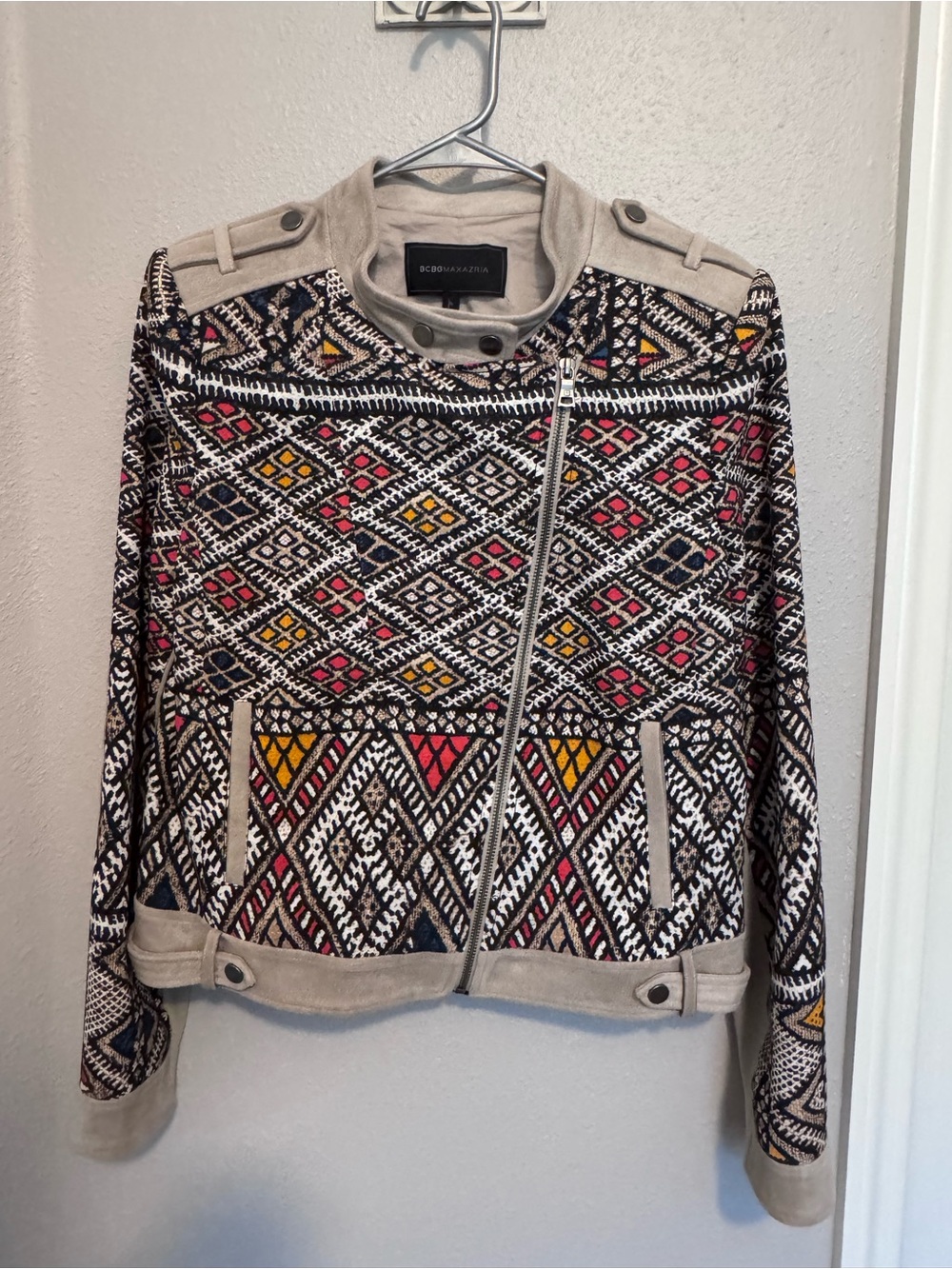 BCBGMaxAzria Beige Multi-Color Geometric Bomber Jacket